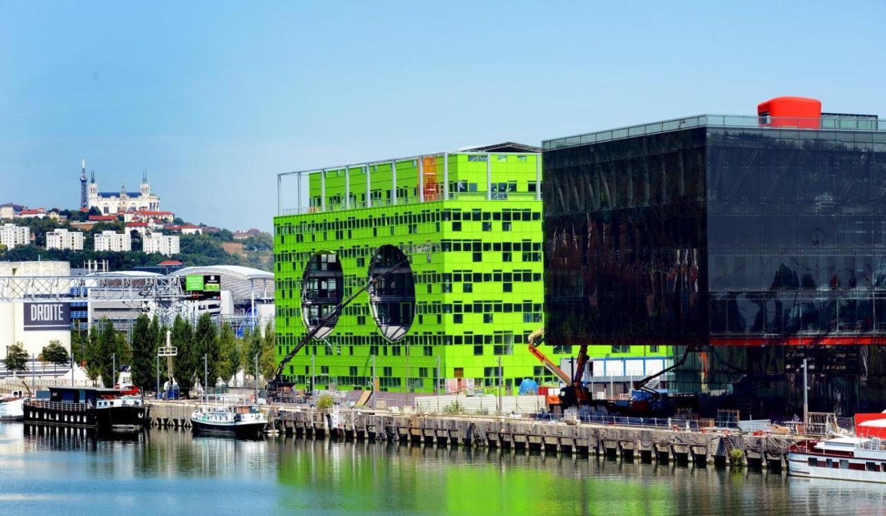 Appartamento Confluence - Superbe pied à terre avec parking privé Lione Esterno foto